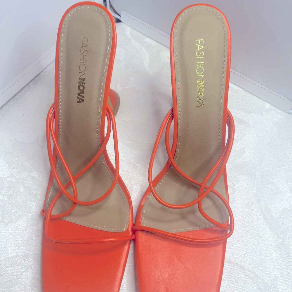 Orange champagne glass shape high heel square toe shoe